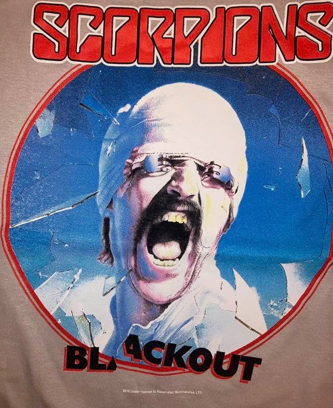 Scorpions "Blackout" Ice white