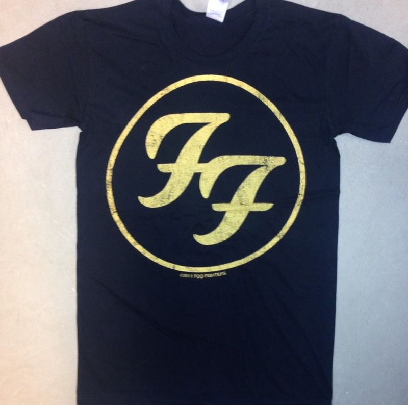 Foo Fighters T-Shirt logo