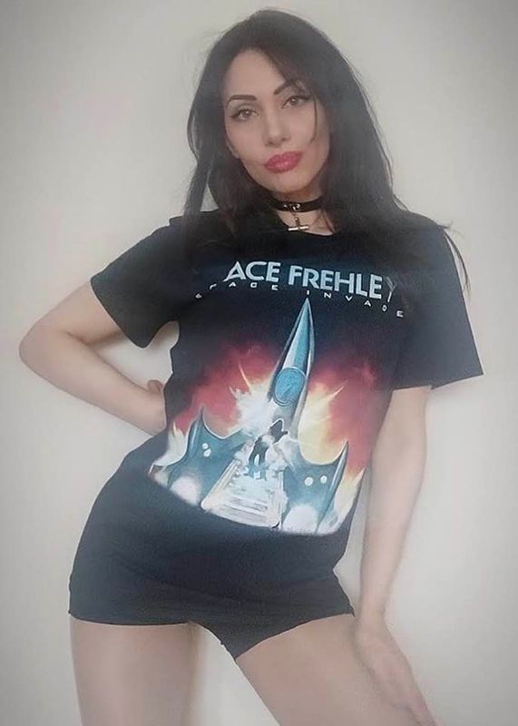 Ace Frehley " Space invader" Tour t-shirt