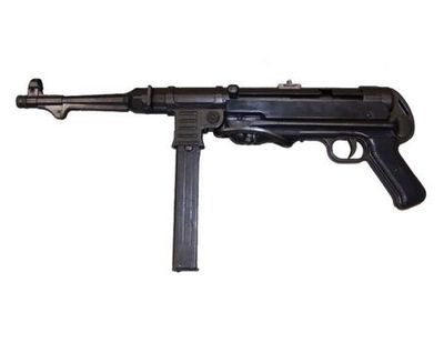 Tysk kulsprutepistol MP-40 replika