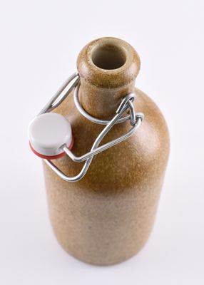 KERAMIK FLASKA MED LOCK - 0,5 L