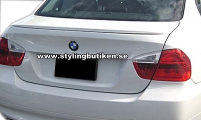 BMW 3-serie 4D (E90) bakvinge 