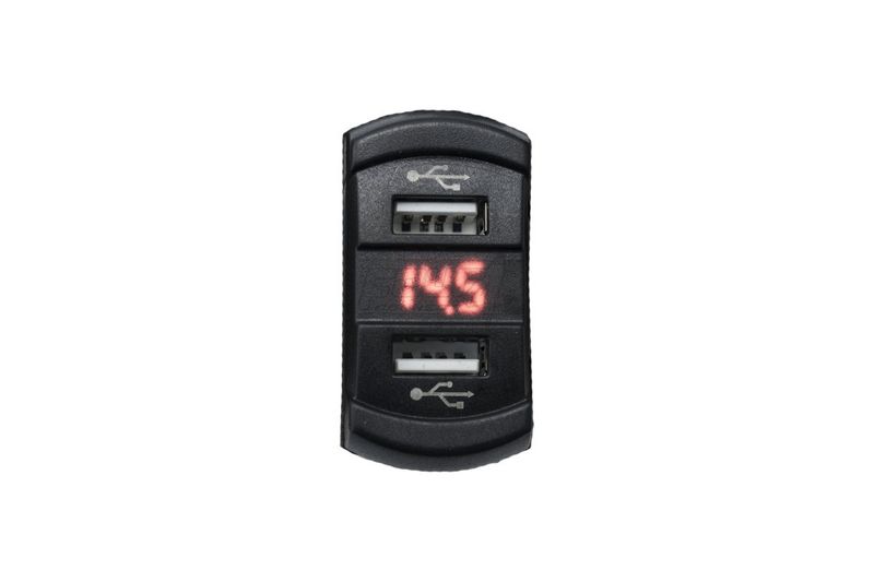 4Connect vattentät USB-laddare med voltmätare
