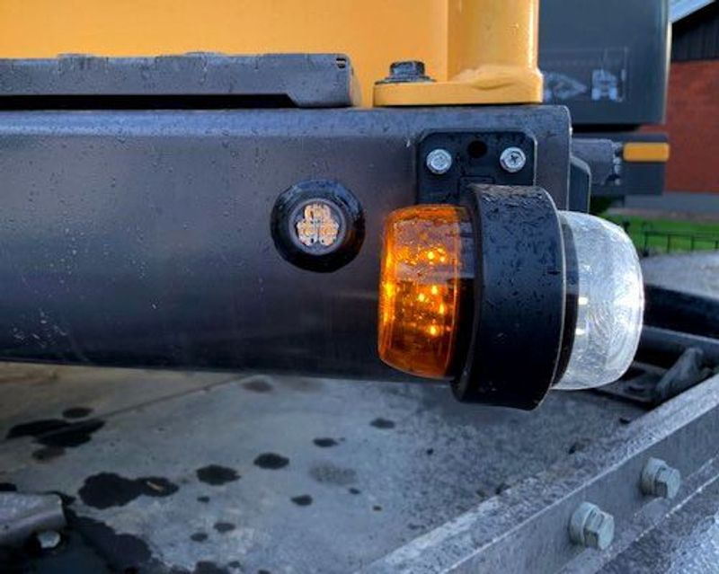 "Hide-away" LED-blixtljus (ECE R65)