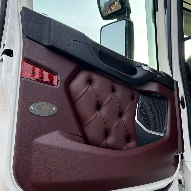 Knappstoppade Dörrsidor Basic Scania NG