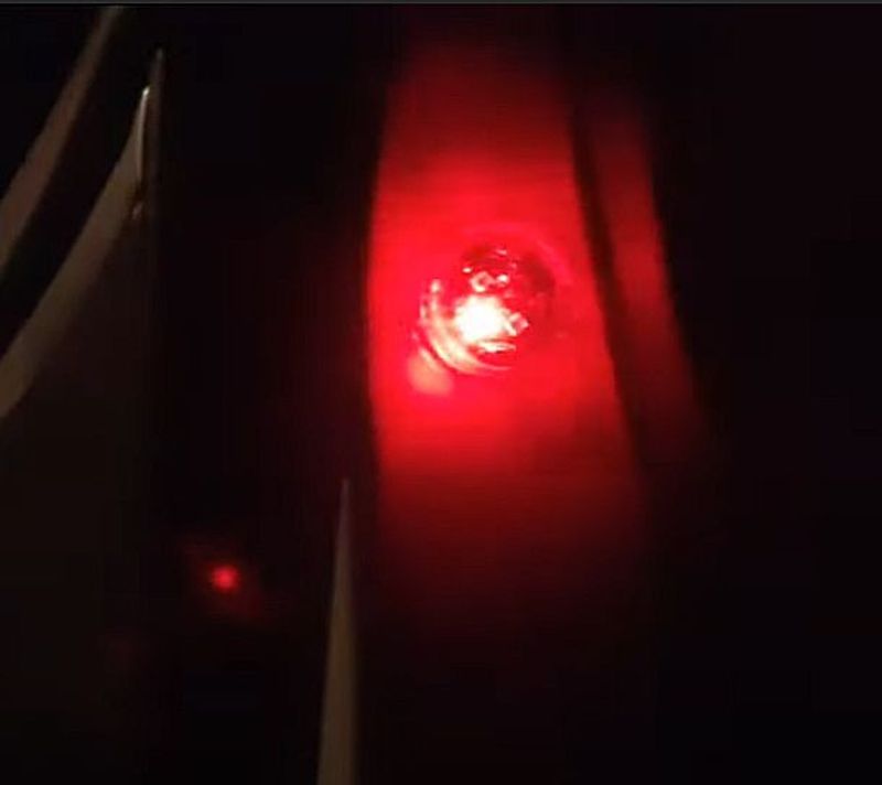 Dörrvarnare x 2 (Röd LED)