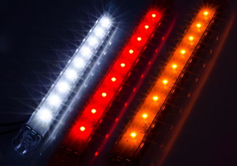 Slimmad E-märkt position-/sidomarkering (12-24V)