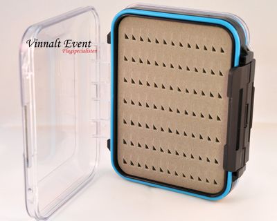 Fly case with slit foam triangle small