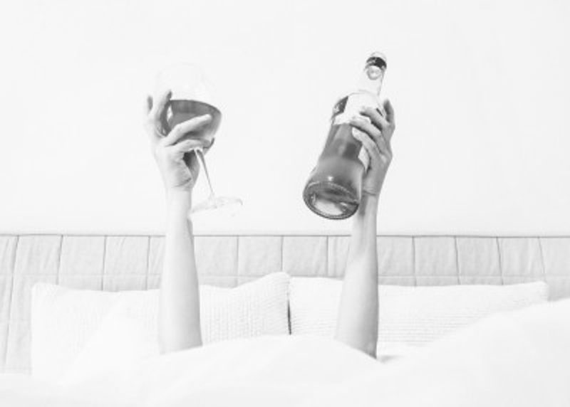 Aperol In Bed Horisontal