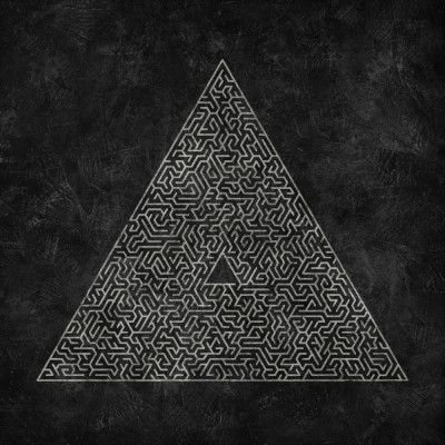 The Pyramid Maze Escape