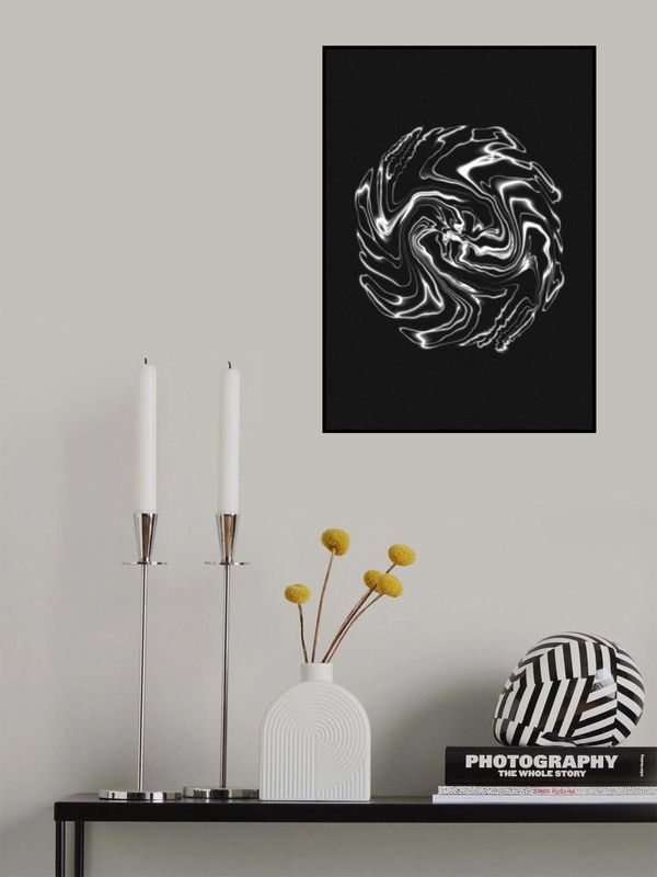 Electric Liquid Swirl