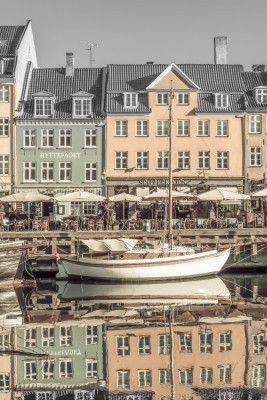 COPENHAGEN VINTAGE Quiet Nyhavn