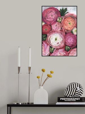 Arleth ranunculus bouquet in warm pink