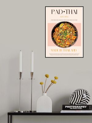 Elegant Illustration of Pad Thai