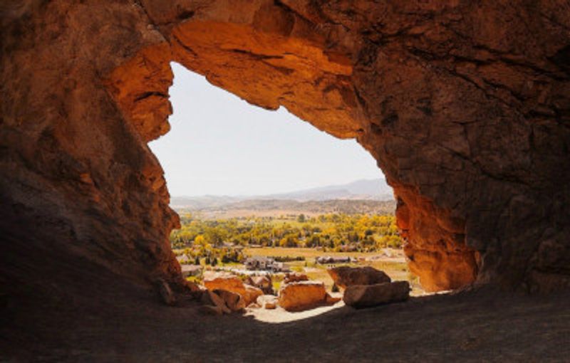 Devil's Backbone Keyhole