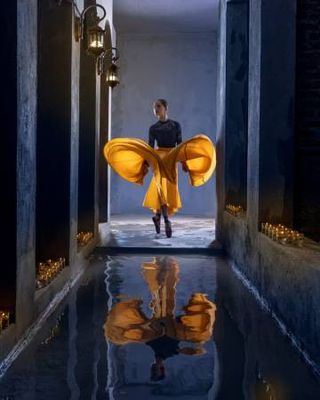 Ballerina In The Aisle