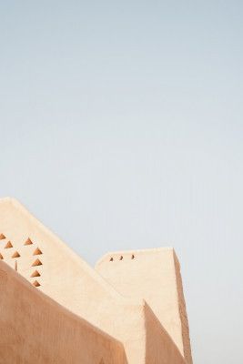 Minimalistic Abstract Architecture In The Middle East