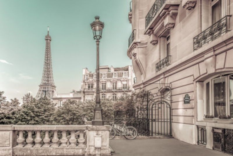 Parisian Charm | urban vintage style