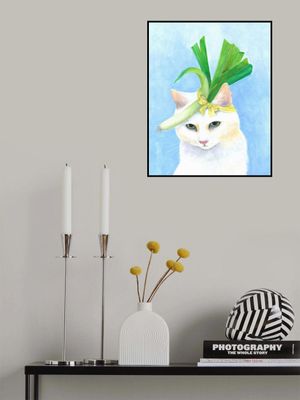 Cat in Chic Leek Hat