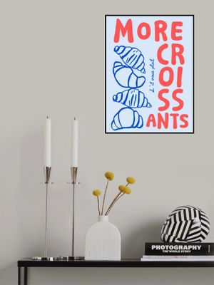 More Croissant - light blue/red