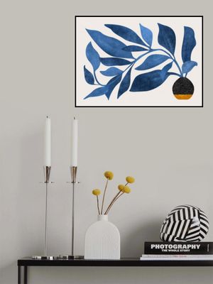 Wandering Ivy in Blue