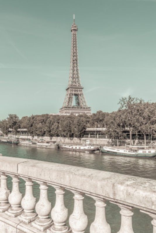PARIS Eiffel Tower &amp; River Seine | urban vintage style