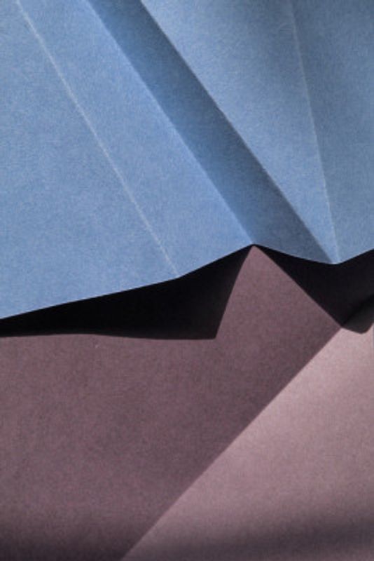 Papers and Shadows 9