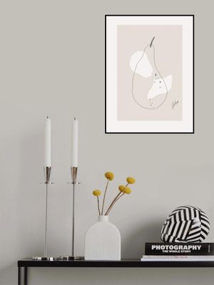 Minimalist Pear