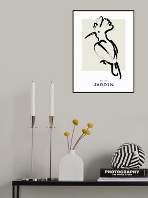 Elegant Avian Brushstroke