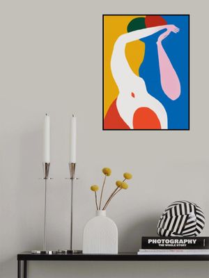 Fluidity Of Human Form Through Bold