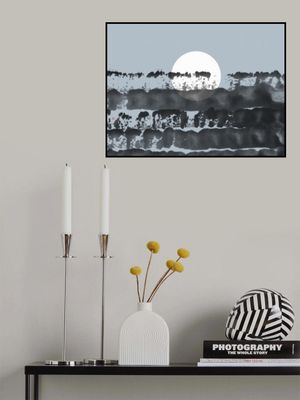 Hidden Moon N°5 | Behind the Horizon