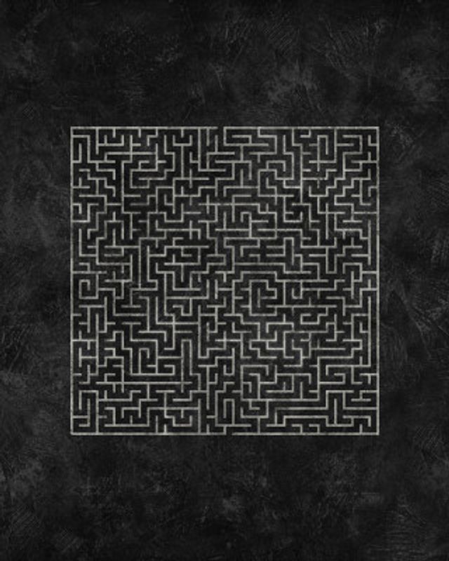 The Squared Maze Journey