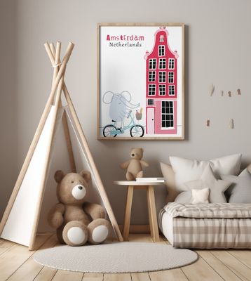 "LANDMARK25" Iconic Dutch House, Amsterdam