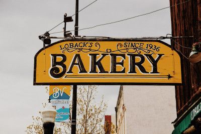 Loback's Bakery