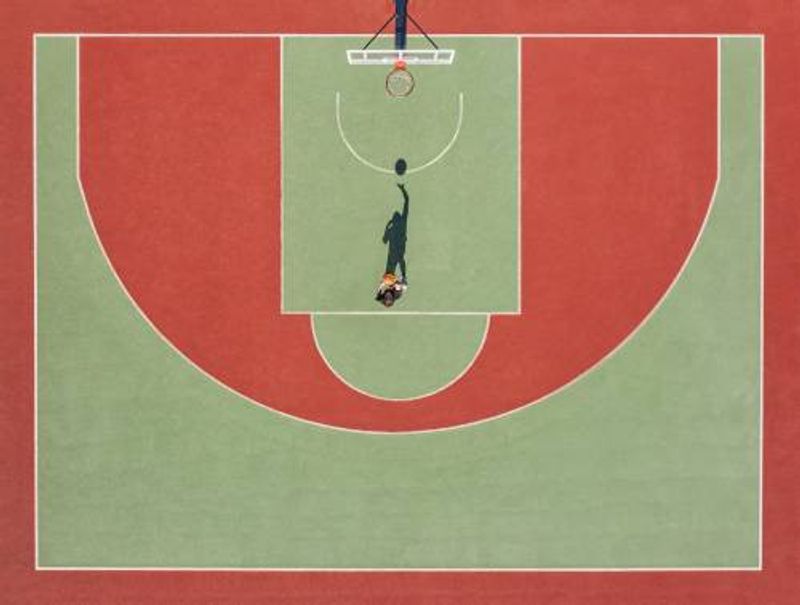 Shadow basketball