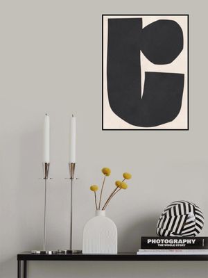 Black expressive form 12