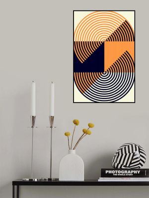 Concentric Circles in Vibrant Orange and Blue