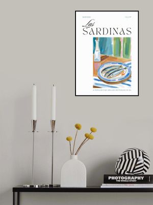 Plate of sardines with Bottle