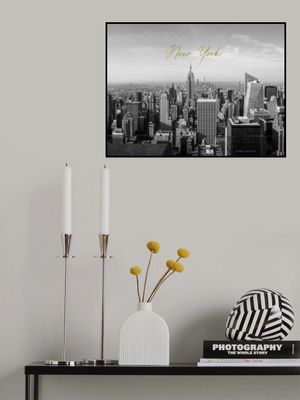 Newyorktopoftherock2017typebwgold