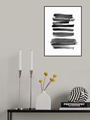 Black White Lines  18x24