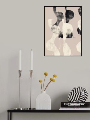 Tango – Organic Shapes in Black and Beige