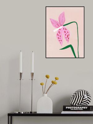 Stylized Pink Flower With Bold Green