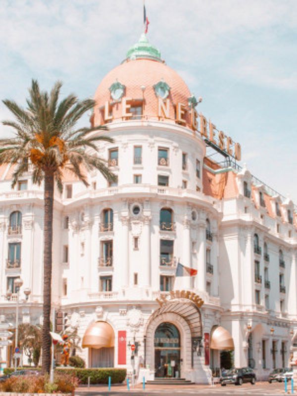 French Riviera Building Std