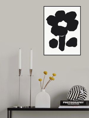 Bold Silhouette Flower