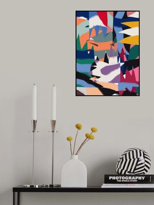 Geometrical Cut Out With Ribbons