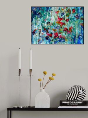 Blooming Shimmer: Sparkle in the Light