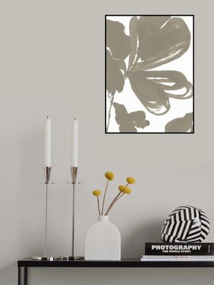 Giant Taupe Floral 1