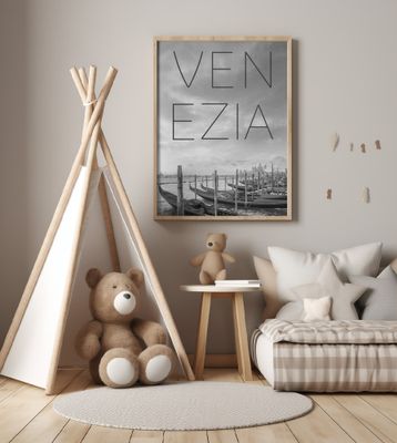 VENICE Gondolas &amp; Santa Maria della Salute | Text &amp; Skyline