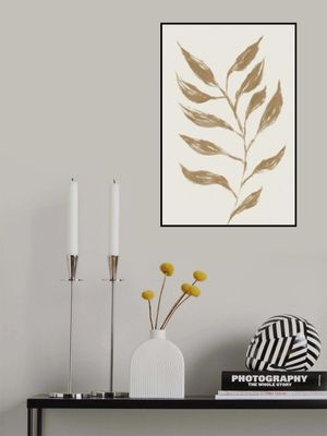 Minimalistic Branch with Leaves