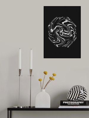 Electric Liquid Swirl